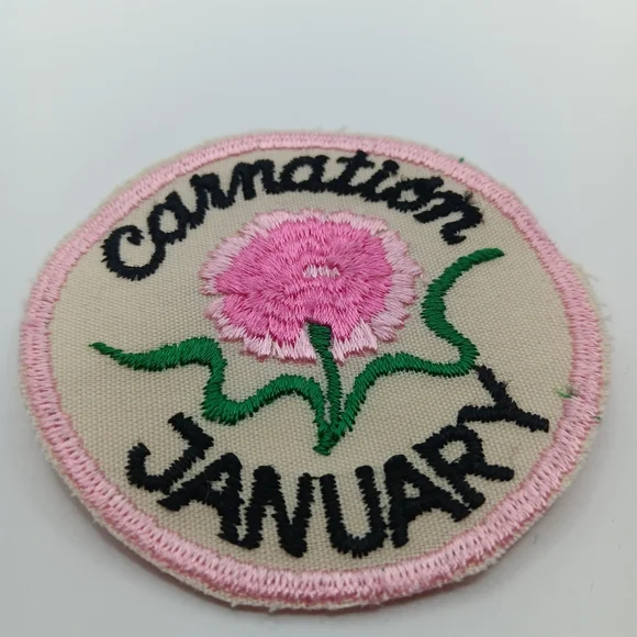 1970s Vintage January Birthday Pink Carnation Flower 70s Sew On Applique Patch - Picture 2 of 5